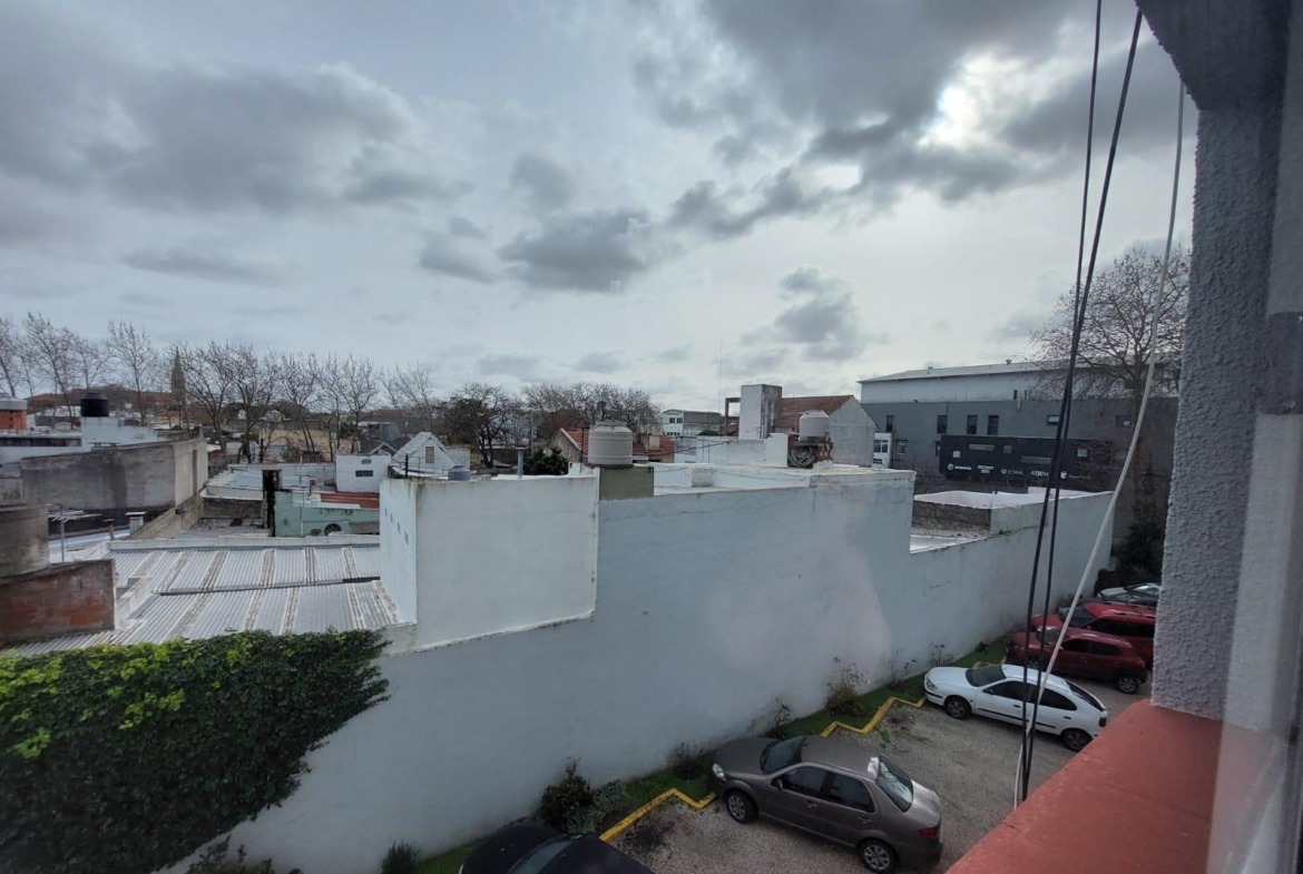 Alquiler 24 meses Dpto 3 Ambientes con espacio de cochera